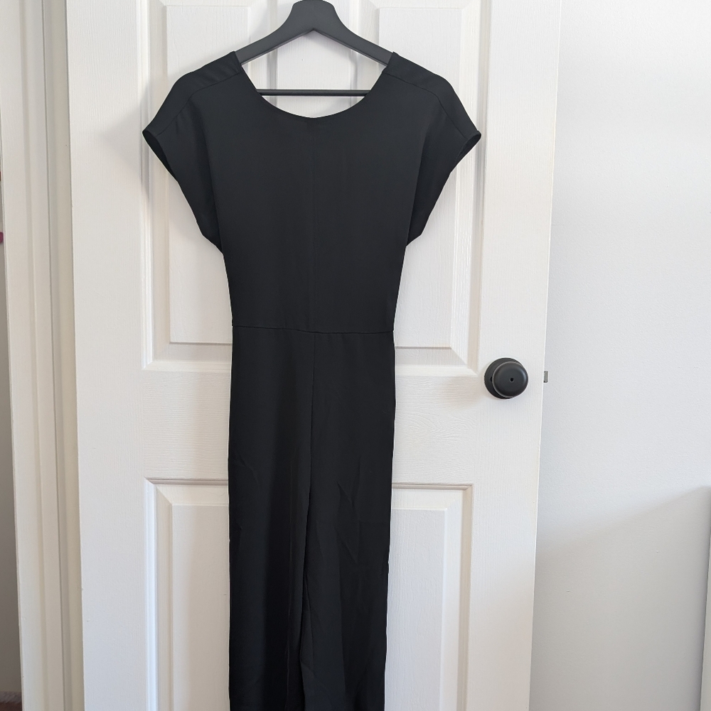 LOFT Women's Black Jumpsuit With Pockets Size 4